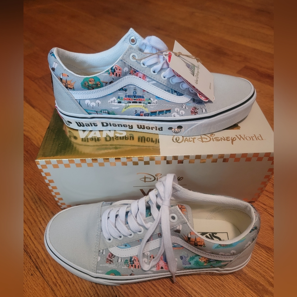 Vans Disney 50th Anniversary Old Skool Shoes 8M/9.5W
